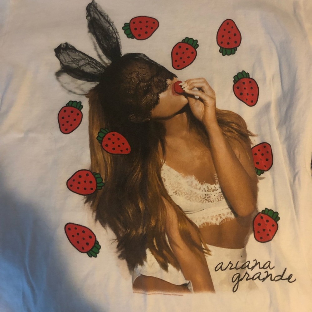 Ariana Grande Strawberry T shirt